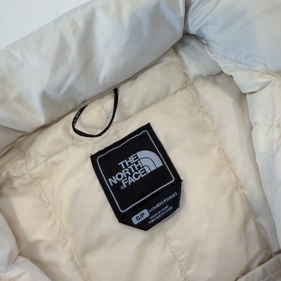 FLASH SALE⚡️North Face Puffer - Picture 6 of 7